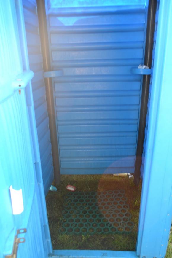 Про зручності на “Республіці”: біотуалети, душ і баки для сортування сміття, фото №5 на сайті vsim.ua