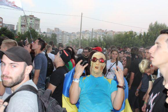 Новини Хмельницького - фото з Якими костюмами дивували "республіканці" у другий день фестивалю Якими костюмами дивували "республіканці" у другий день фестивалю, фото №10 на сайті vsim.ua