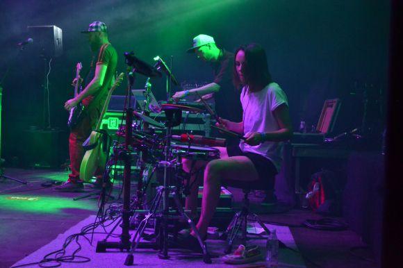 Хмельницький гудить від ритмів “Республіки”. Хто виступав у другий день фесту, фото №21 на сайті vsim.ua