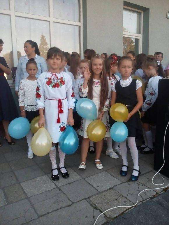 Святкова лінійка у школі №1, фото №23 на сайті 20minut.ua