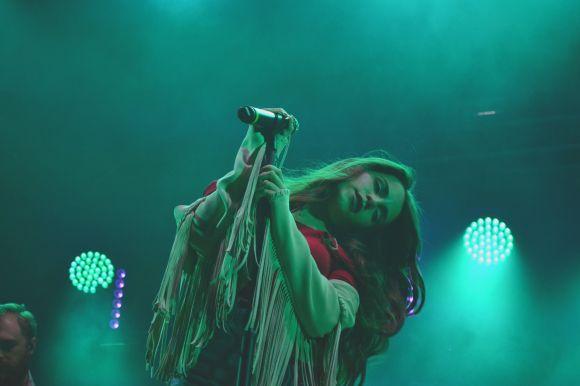 Новини Хмельницького - фото з “Республіка” качає Хмельницький. Фоторепортаж з концерту третього дня фесту “Республіка” качає Хмельницький. Фоторепортаж з концерту третього дня фесту, фото №6 на сайті vsim.ua