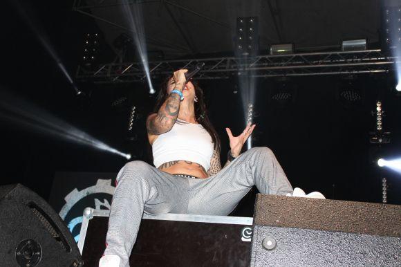 Хмельницький гудить від ритмів “Республіки”. Хто виступав у другий день фесту, фото №34 на сайті vsim.ua