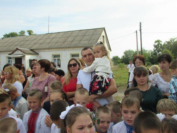 1вересня у школі №9 в селі Козятин, фото №17 на сайті 20minut.ua