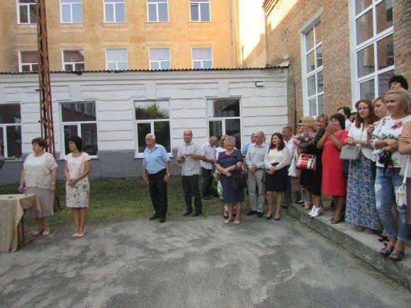 Урочистості з нагоди 1 вересня у школі №5, фото №2 на сайті 20minut.ua