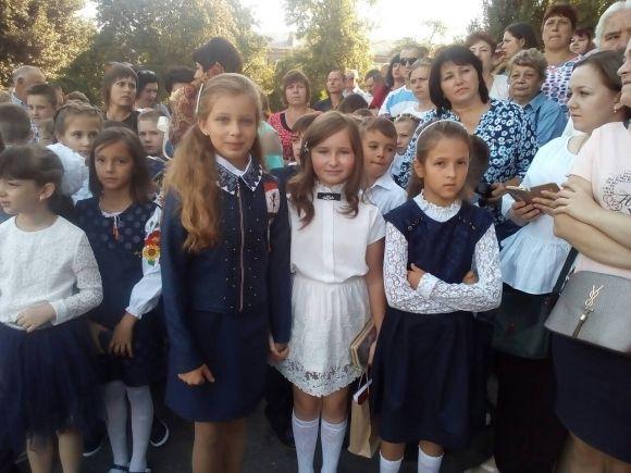 Святкова лінійка у школі №1, фото №25 на сайті 20minut.ua