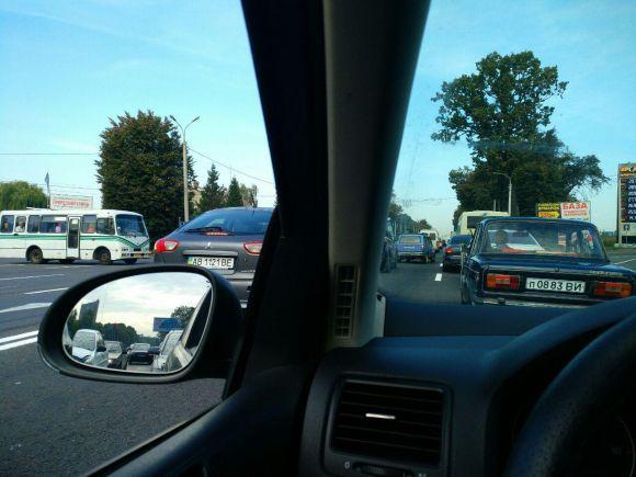 Новини Вінниці - фото з Біля Епіцентру водій «Мерседесу» на шаленій швидкості збив пішохода (ОНОВЛЕНО) Біля Епіцентру водій «Мерседесу» на шаленій швидкості збив пішохода (ОНОВЛЕНО), фото №2 на сайті 20minut.ua