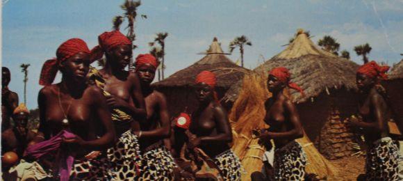 Новини Вінниці - фото з В Африці учні не списують на уроках. Як вінничани навчали дітей в Буркіна-Фасо В Африці учні не списують на уроках. Як вінничани навчали дітей в Буркіна-Фасо, фото №10 на сайті 20minut.ua