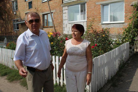 Новини Вінниці - фото з В Африці учні не списують на уроках. Як вінничани навчали дітей в Буркіна-Фасо В Африці учні не списують на уроках. Як вінничани навчали дітей в Буркіна-Фасо, фото №3 на сайті 20minut.ua