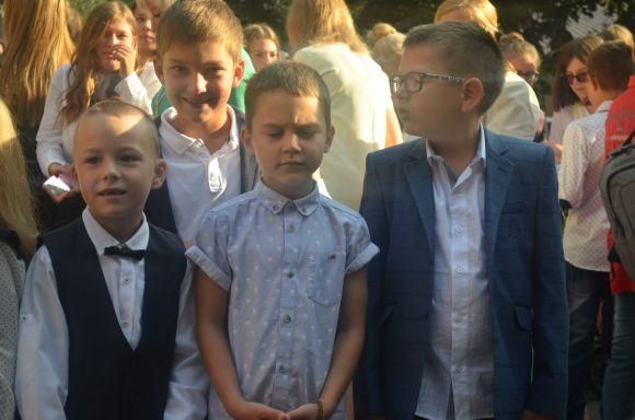 Новини Хмельницького - фото з Від першого дзвоника до еко-параду: ТОП-5 новин тижня у Хмельницькому Від першого дзвоника до еко-параду: ТОП-5 новин тижня у Хмельницькому, фото №1 на сайті vsim.ua