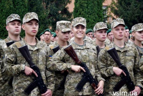 Новини Хмельницького - фото з Від першого дзвоника до еко-параду: ТОП-5 новин тижня у Хмельницькому Від першого дзвоника до еко-параду: ТОП-5 новин тижня у Хмельницькому, фото №3 на сайті vsim.ua