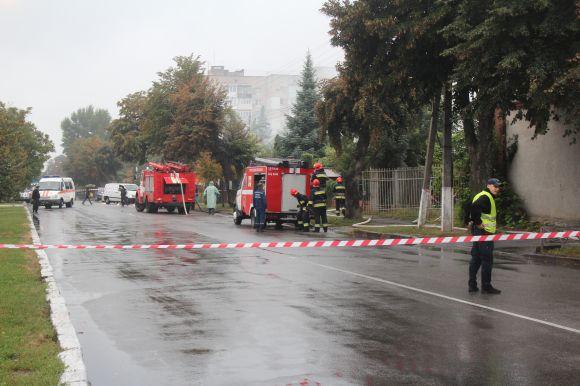 Біля «Книжки» загорівся будинок. Але концерт на День міста не скасовують, фото №3 на сайті 20minut.ua