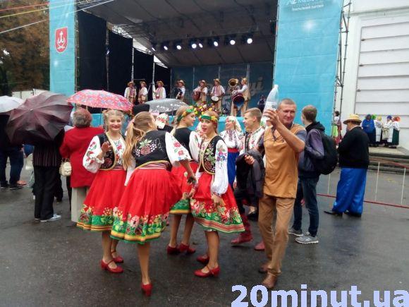 Вінниці 655 років: Європейська площа, Центральний парк та "Книжка", фото №2 на сайті 20minut.ua