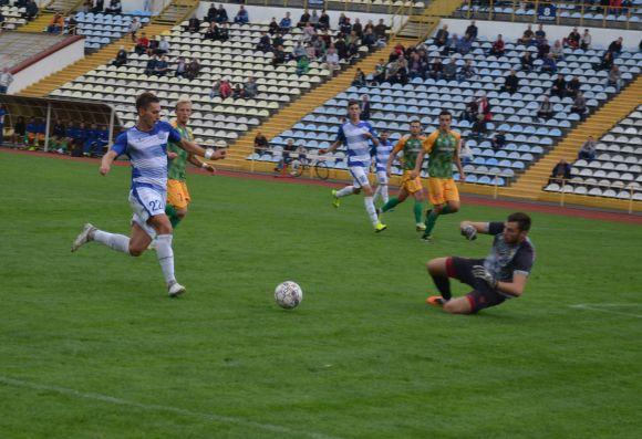 Новини Хмельницького - фото з “Поділля” показало гру, але не результат (ФОТО і ВІДЕО) “Поділля” показало гру, але не результат (ФОТО і ВІДЕО), фото №10 на сайті vsim.ua