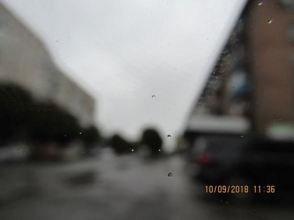 Фото дня: дощовий понеділок в Козятині, фото №2 на сайті 20minut.ua