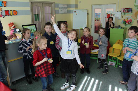 Новини Тернополя - фото з У бібліотеці безкоштовно навчають англійської. Інші мови - за невелику оплату У бібліотеці безкоштовно навчають англійської. Інші мови - за невелику оплату, фото №1 на сайті 20minut.ua