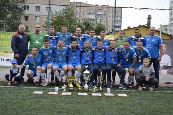 Новини Хмельницького - фото з Спортивний вікенд: дебютна перемога, чергова нічия і завершення міні-футбольного сезону в Хмельницькому Спортивний вікенд: дебютна перемога, чергова нічия і завершення міні-футбольного сезону в Хмельницькому, фото №2 на сайті vsim.ua
