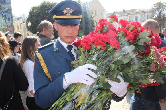 Поки у Вінниці прощалися з  Белінським, на Донбасі контузило ще одного вінничанина, фото №5 на сайті 20minut.ua