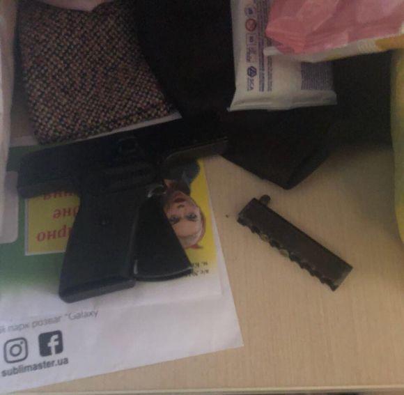 Новини Тернополя - фото з Жителька Тернопільщини працювала у Києві сутенеркою Жителька Тернопільщини працювала у Києві сутенеркою, фото №1 на сайті 20minut.ua