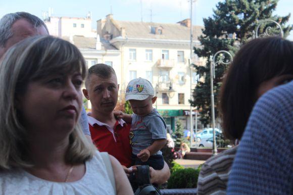 Жителі «Європейського кварталу» вимагають від влади вплинути на забудовника, фото №7 на сайті 20minut.ua