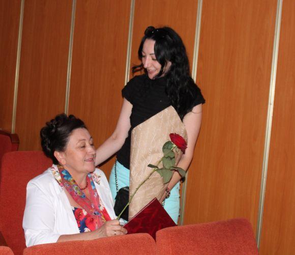 А «Маяк» не згас! Заводу побажали світити ще 500 років. На честь ювілею преміювали всіх, фото №10 на сайті 20minut.ua