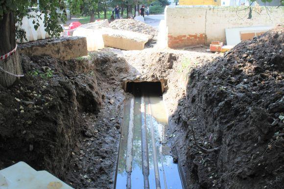 Гарячої води у жителів Вишеньки та Слов’янки не буде через борги «Маяка», фото №1 на сайті 20minut.ua
