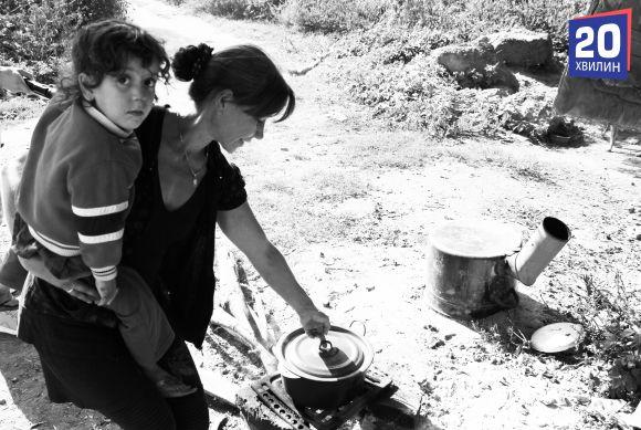 Як живуть роми біля Тернополя та про що мріють їхні діти (відео), фото №5 на сайті 20minut.ua