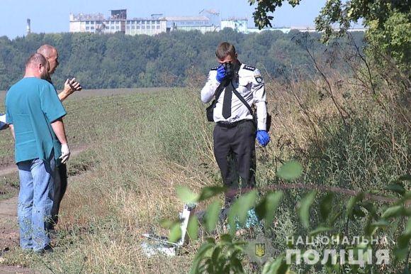 Новини Вінниці - фото з Вбивство на окружній. Чоловік перерізав горло дружині й там залишив тіло Вбивство на окружній. Чоловік перерізав горло дружині й там залишив тіло, фото №4 на сайті 20minut.ua
