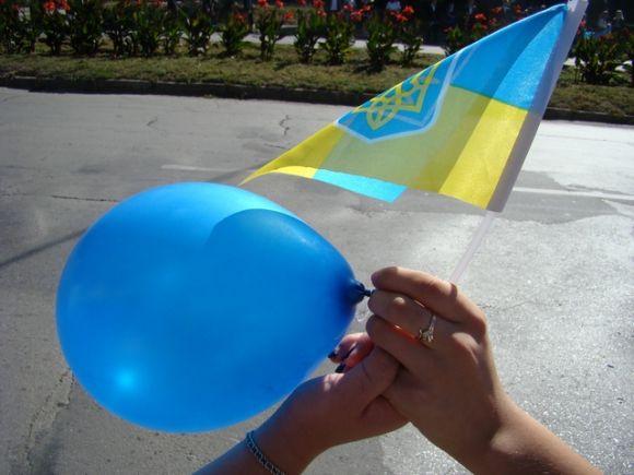 До Міжнародного Дня миру студенти Кам’янця провели яскраву акцію, фото №1 на сайті 20minut.ua