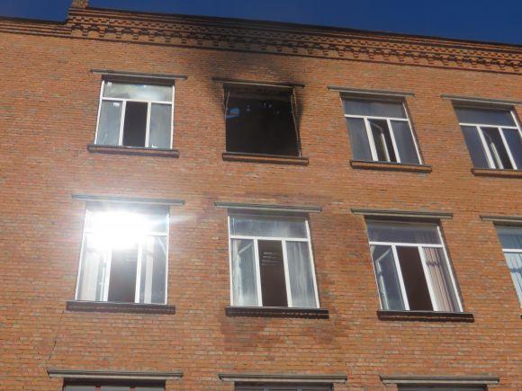 Назвали причину пожежі у школі № 1 на Староміській, фото №1 на сайті vsim.ua