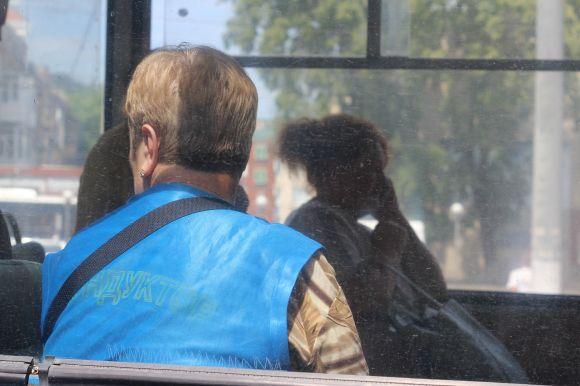Новини Вінниці - фото з Як подолають нестачу кондукторів у транспорті Як подолають нестачу кондукторів у транспорті, фото №3 на сайті 20minut.ua