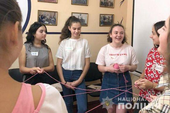 У 10-ти навчальних закладах Кам’янця запрацюють шкільні служби порозуміння, фото №1 на сайті 20minut.ua