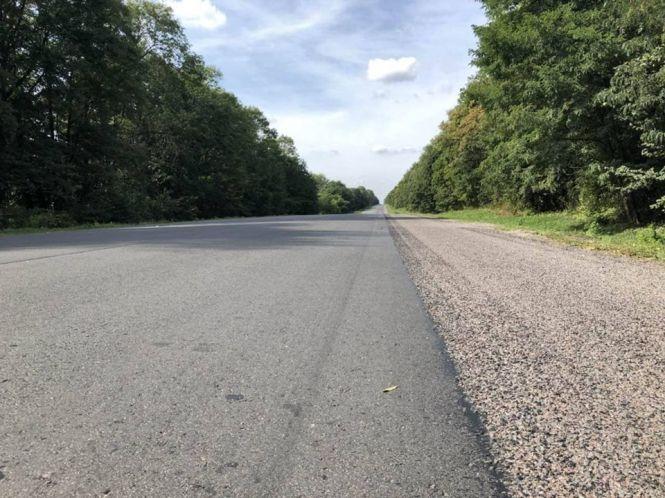 На дорозі Тернопіль-Львів пошкодили сотні автомобілів.  Водії збираються до суду, фото №2 на сайті 20minut.ua