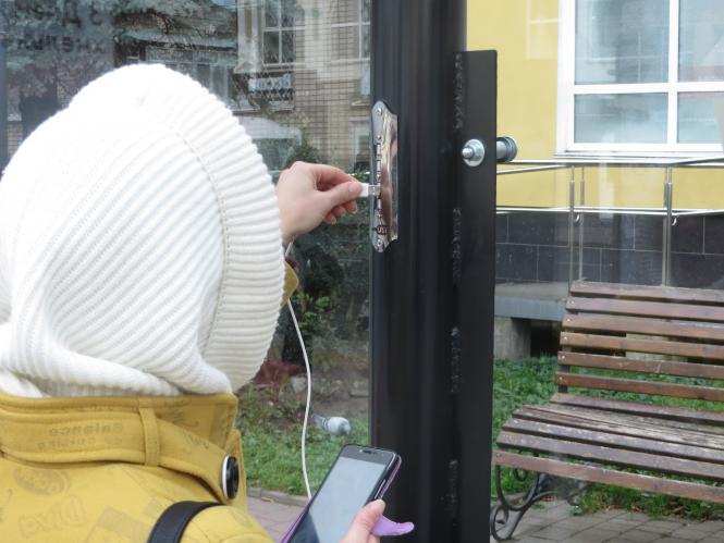 Новини Хмельницького - фото з У Хмельницькому запрацювали «розумні зупинки». Як вони виглядають У Хмельницькому запрацювали «розумні зупинки». Як вони виглядають, фото №5 на сайті vsim.ua