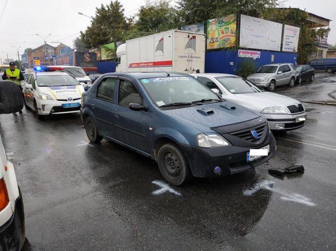 Новини Вінниці - фото з Потрійна ДТП на Привокзальній: на місці події організовано реверсний рух Потрійна ДТП на Привокзальній: на місці події організовано реверсний рух, фото №4 на сайті 20minut.ua