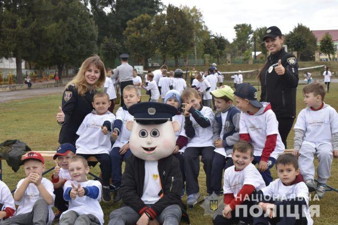 Більше сотні дітей взяли участь у фестивалі «Open fan football schools», фото №2 на сайті 20minut.ua