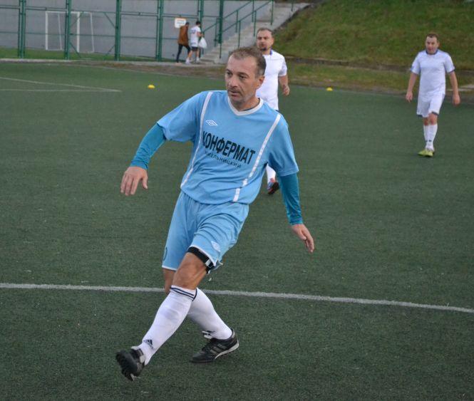 Незвичний турнір: у Хмельницькому зіграла збірна мерів України та зірки футболу, фото №7 на сайті vsim.ua