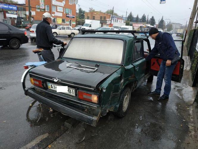 Новини Вінниці - фото з Потрійна ДТП на Привокзальній: на місці події організовано реверсний рух Потрійна ДТП на Привокзальній: на місці події організовано реверсний рух, фото №3 на сайті 20minut.ua