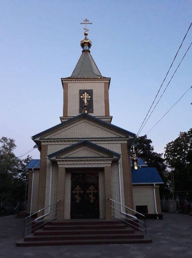 У Житомирі поліція охорони затримала чоловіка, який відкрито викрав людські пожертви з церкви, фото №1 на сайті 20minut.ua