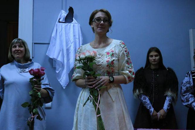 Новини Тернополя - фото з Тернополян ловили вудками з балкона і лякали привидами Тернополян ловили вудками з балкона і лякали привидами, фото №9 на сайті 20minut.ua