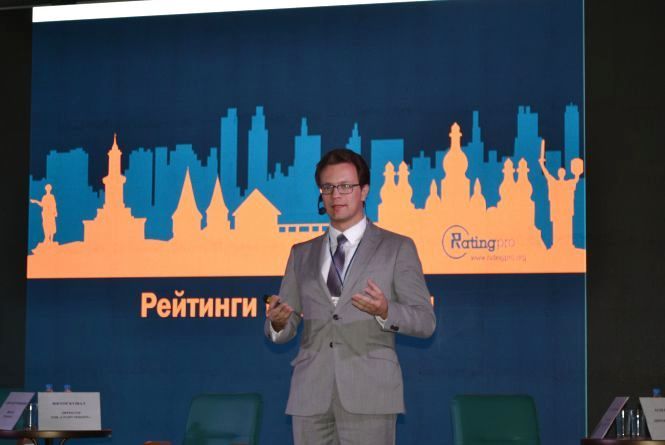 Новини Хмельницького - фото з "Прозорий офіс", "розумні зупинки" та грандіозний День міста: ТОП-5 новин тижня у Хмельницькому "Прозорий офіс", "розумні зупинки" та грандіозний День міста: ТОП-5 новин тижня у Хмельницькому, фото №4 на сайті vsim.ua