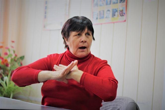 Вони говорять руками: де і навіщо збираються глухі бабусі нашого міста?, фото №3 на сайті 20minut.ua