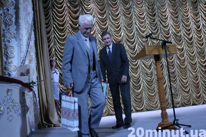 Пенсіонерів Кам’янця привітали з ретро-святом, фото №2 на сайті 20minut.ua