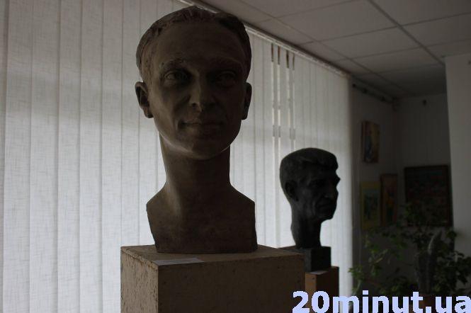 Новини Кам'янця-Подільського - фото з Кам’янчан запрошують на виставку до Дня художника України Кам’янчан запрошують на виставку до Дня художника України, фото №2 на сайті 20minut.ua