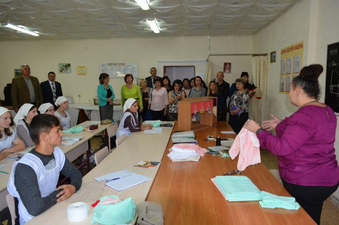 Новини Хмельницького - фото з За ініціативи Сергія Лабазюка на Хмельниччині триває діалог між представниками бізнесу та професійно-технічної освіти (Життєва позиція) За ініціативи Сергія Лабазюка на Хмельниччині триває діалог між представниками бізнесу та професійно-технічної освіти (Життєва позиція), фото №6 на сайті vsim.ua