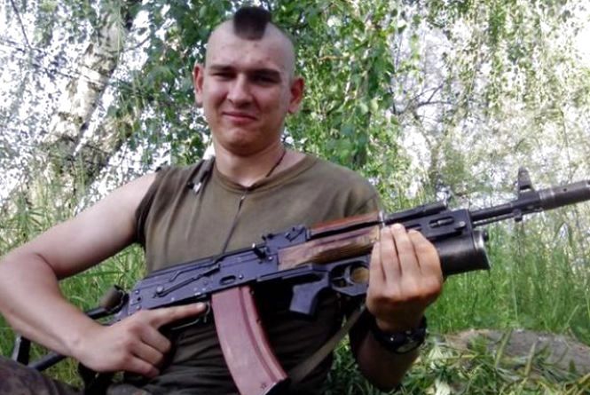 Протест під поліцією у Хмільнику: все через пограбування мами загиблого спецназівця і вандалізм, фото №4 на сайті 20minut.ua