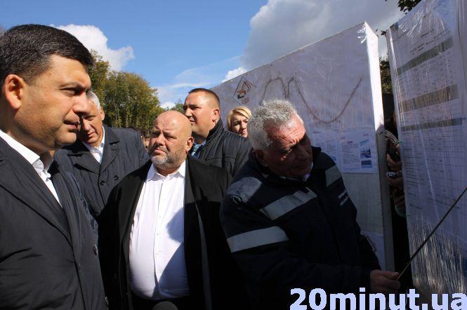 Гройсман проінспектував «Тещин язик» біля Кам’янця, фото №1 на сайті 20minut.ua