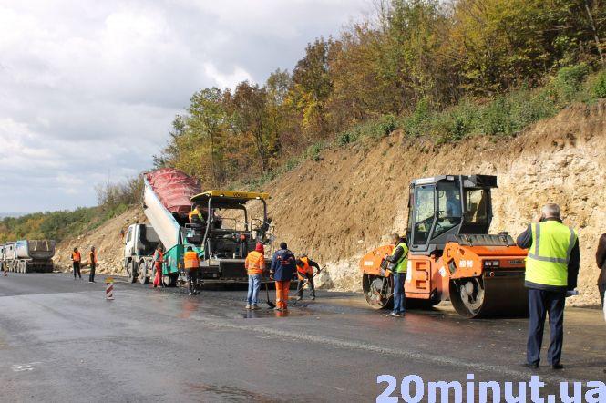 Гройсман проінспектував «Тещин язик» біля Кам’янця, фото №2 на сайті 20minut.ua