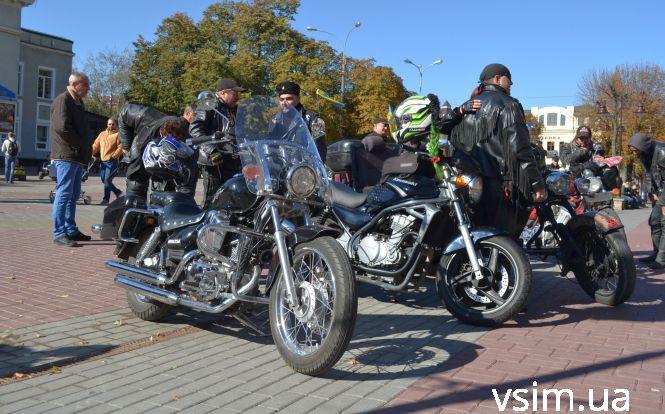 Новини Хмельницького - фото з Мотосезон у Хмельницькому закрили "залізною" виставкою Мотосезон у Хмельницькому закрили "залізною" виставкою, фото №12 на сайті vsim.ua