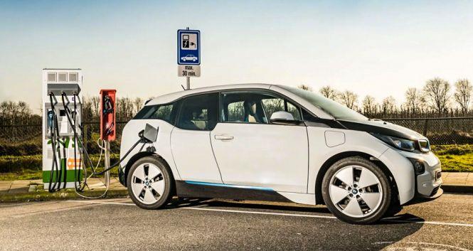 Штрафи «за перевищення» та що буде з розмитненням електромобілів у 2019: огляд автоновин, фото №3 на сайті 20minut.ua