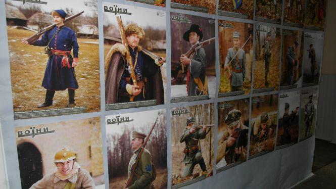 Новини Хмельницького - фото з Від Русі до сучасності: в Ізяславі показали "історію українського війська" Від Русі до сучасності: в Ізяславі показали "історію українського війська", фото №2 на сайті vsim.ua